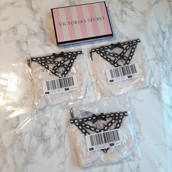 Victoria's Secret DREAM ANGELS Heritage Ribbon Slot Cheekini with Lace - Picture 5 of 5